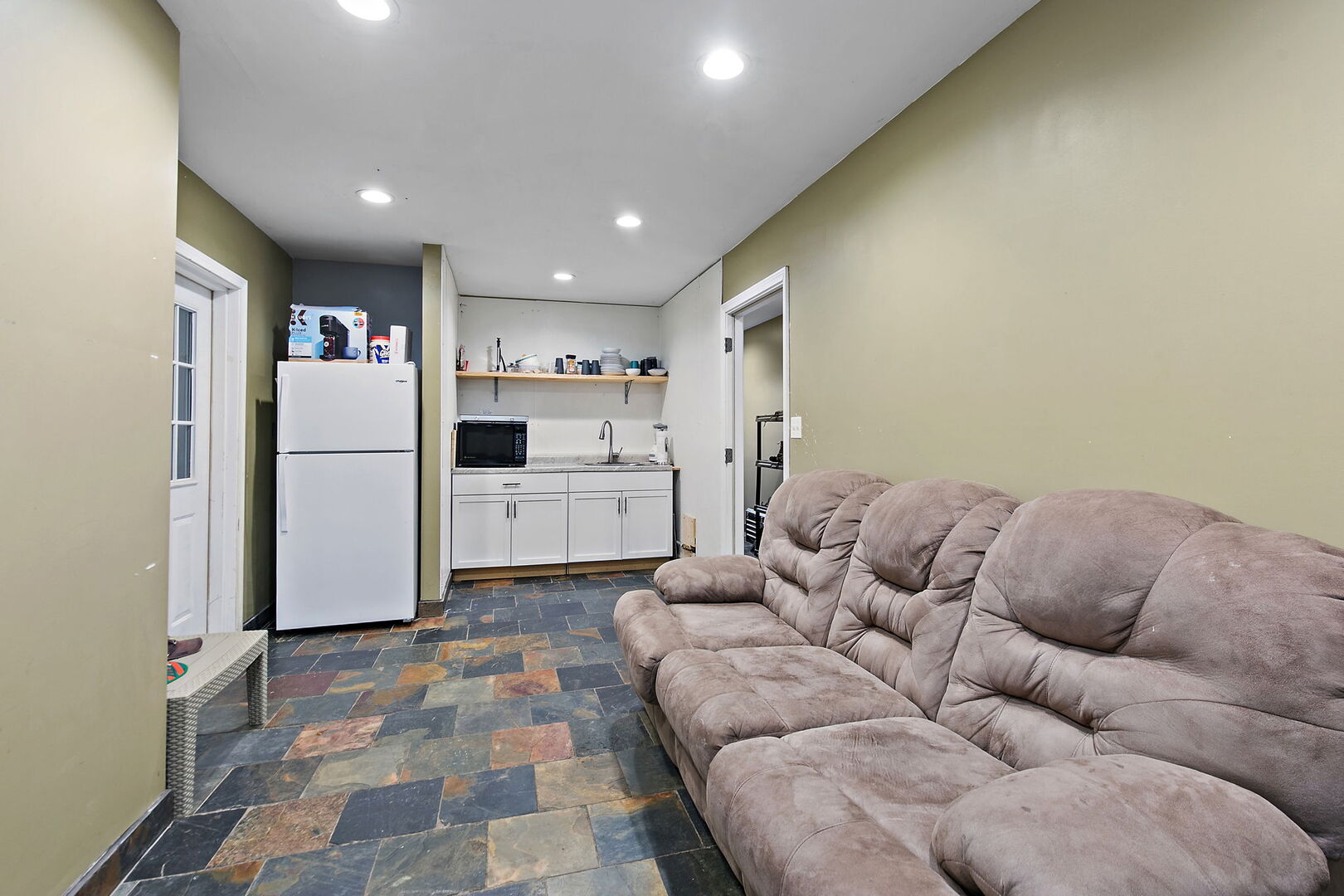 27802 N Owens Road, Mundelein, IL 60060