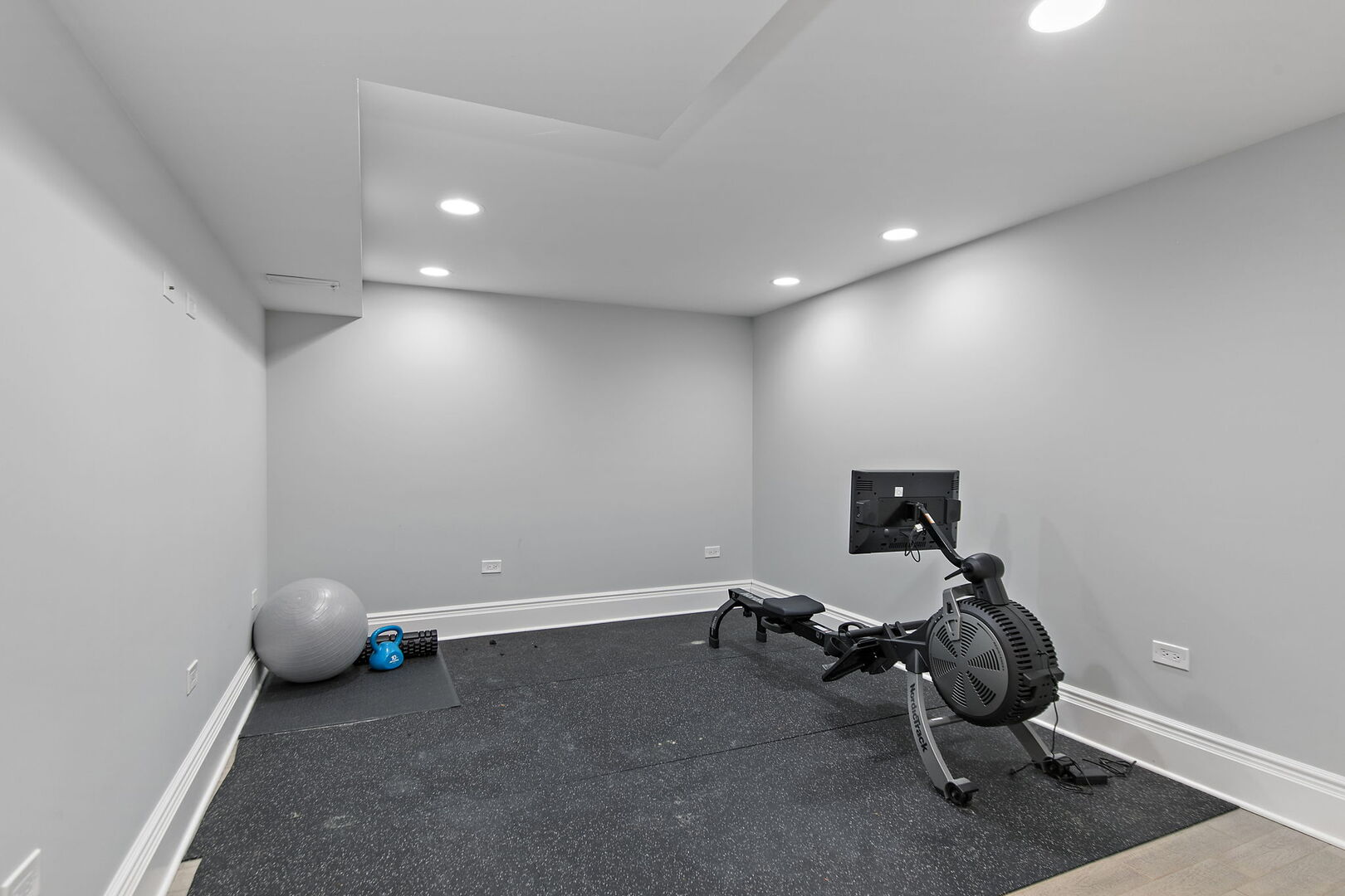 27802 N Owens Road, Mundelein, IL 60060