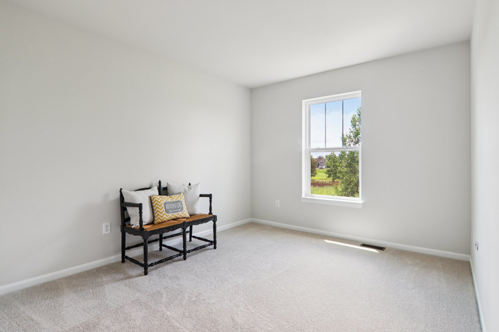 329 N. Aspen Drive, Cortland, IL 60112