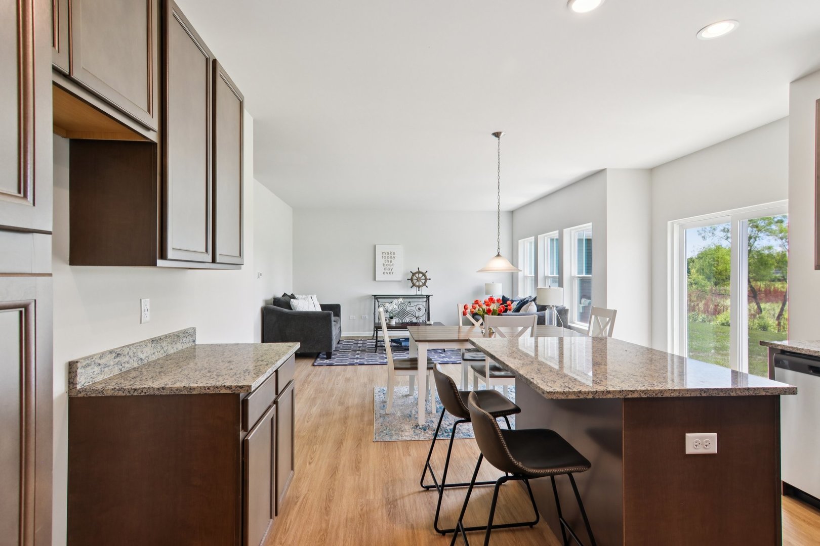 329 N. Aspen Drive, Cortland, IL 60112