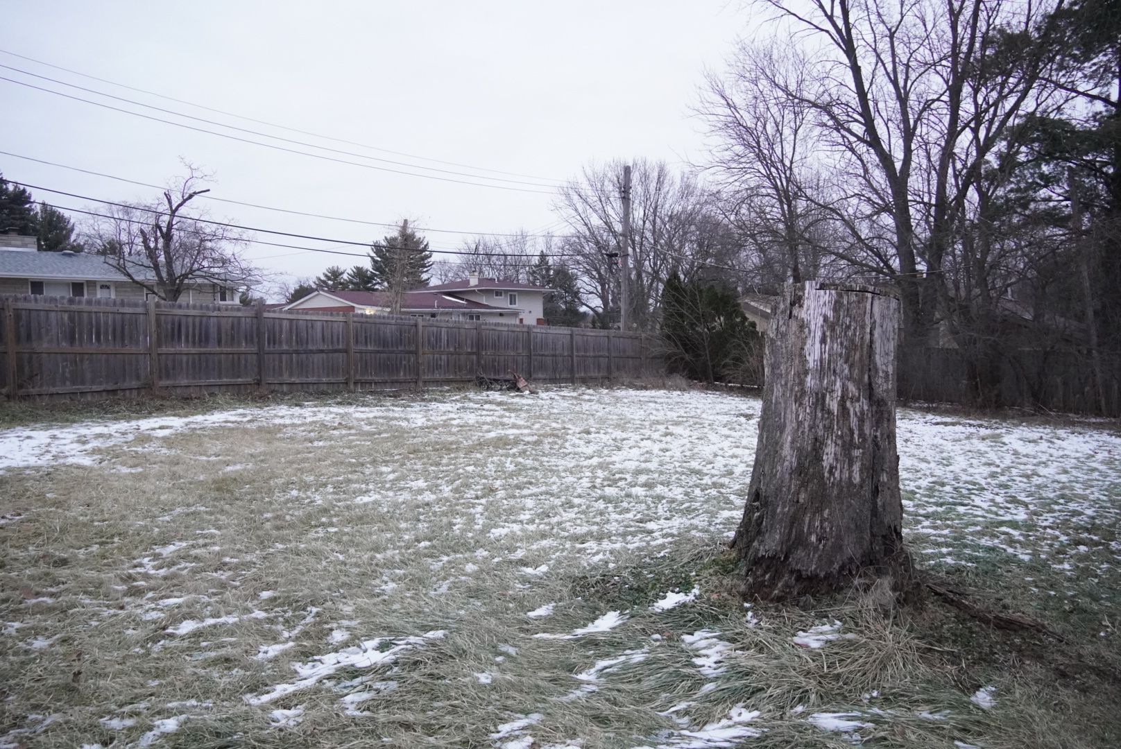 215 Hawthorne Circle, Joliet, IL 60433