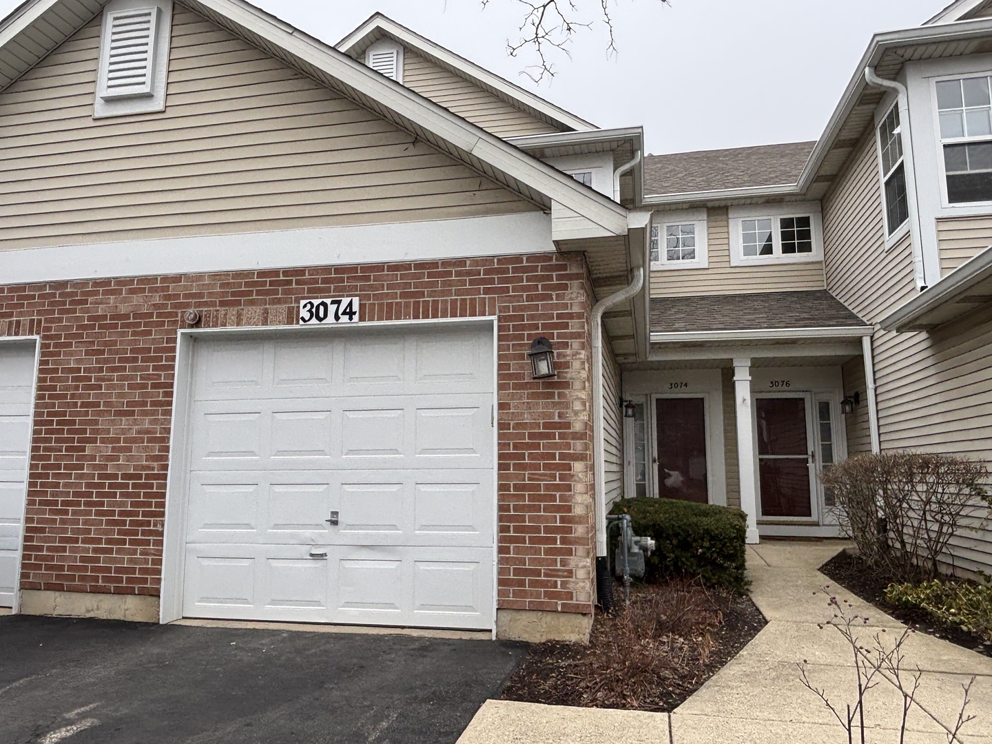 Naperville, IL 60564