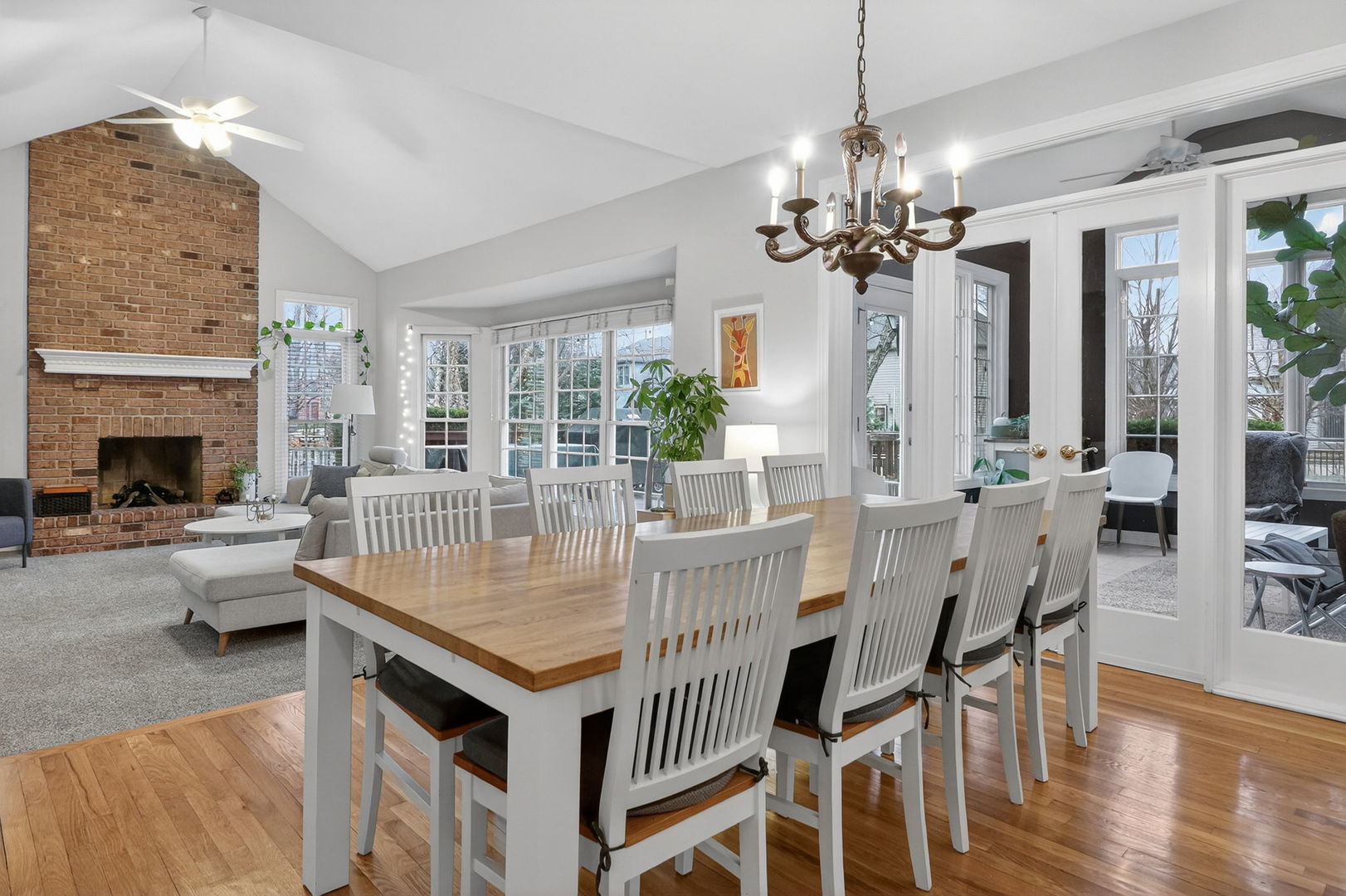 3807 Landsdown Avenue, Naperville, IL 60564