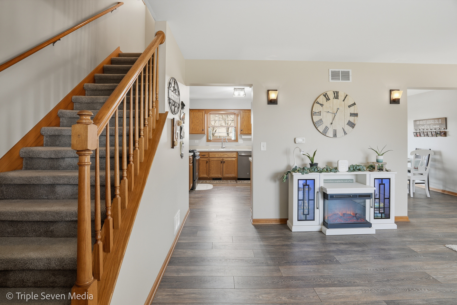 15721 W Waterford Lane, Manhattan, IL 60442