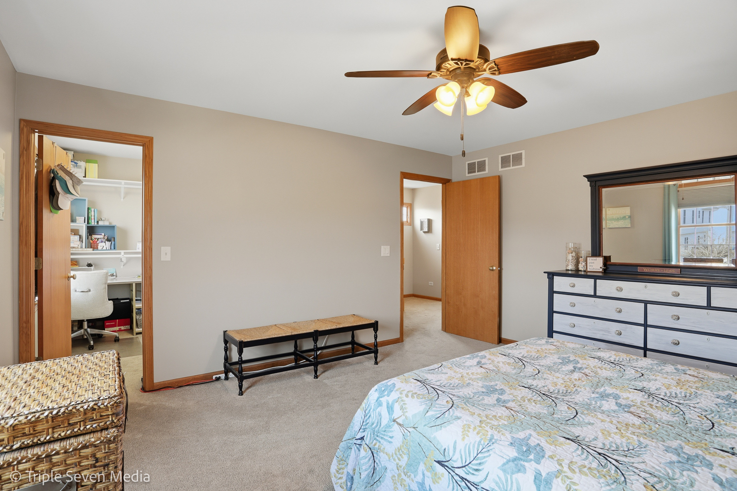 15721 W Waterford Lane, Manhattan, IL 60442