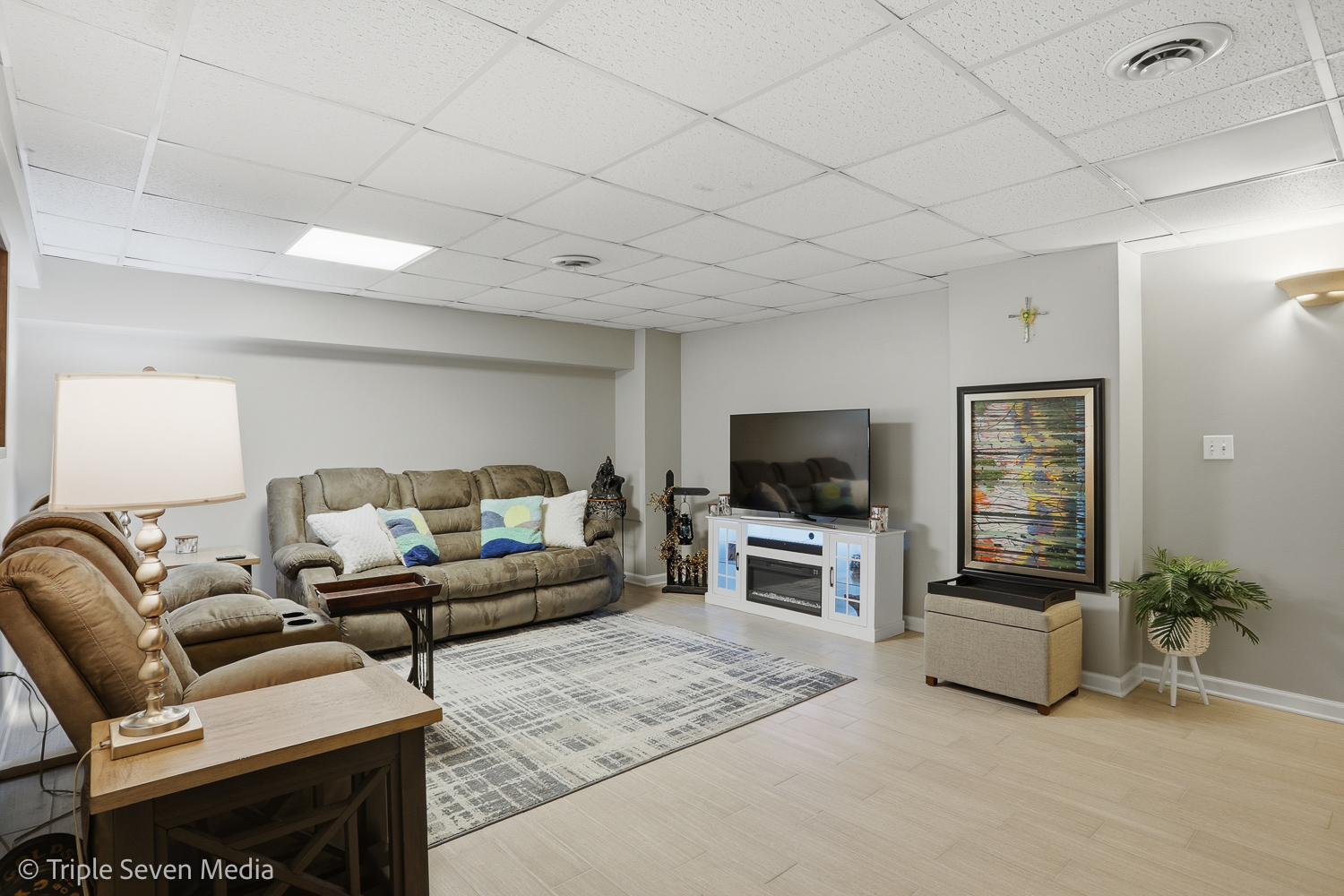 15721 W Waterford Lane, Manhattan, IL 60442