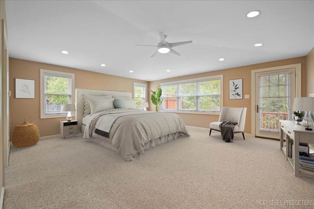 4830 Wolf Road, Western Springs, IL 60558