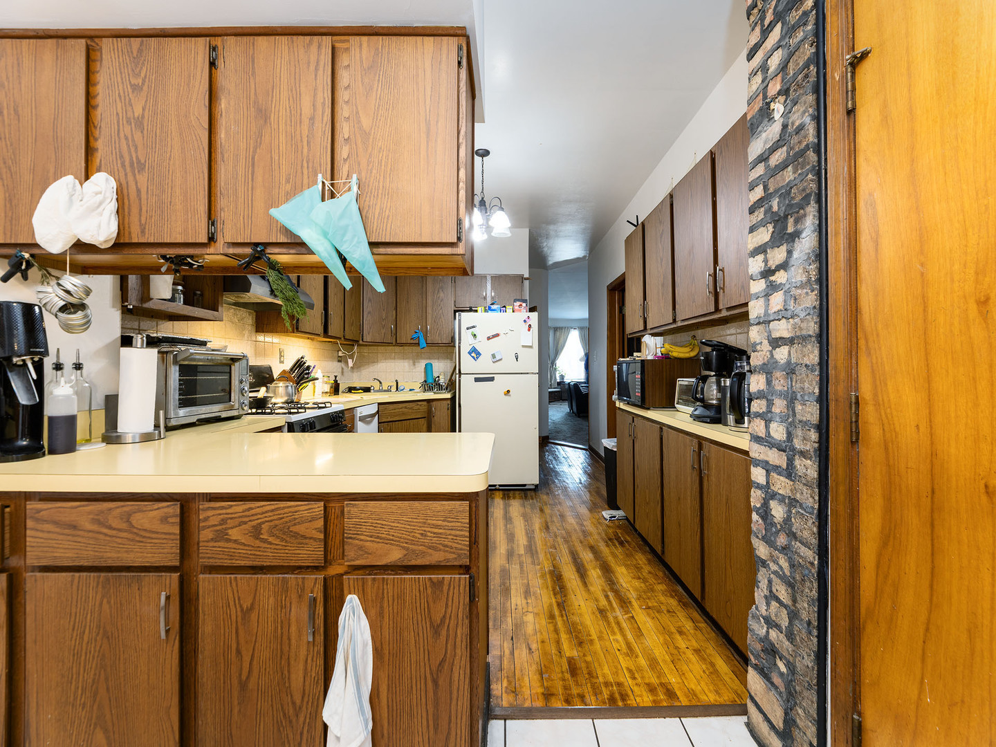 6064 N Paulina Street, Chicago, IL 60660