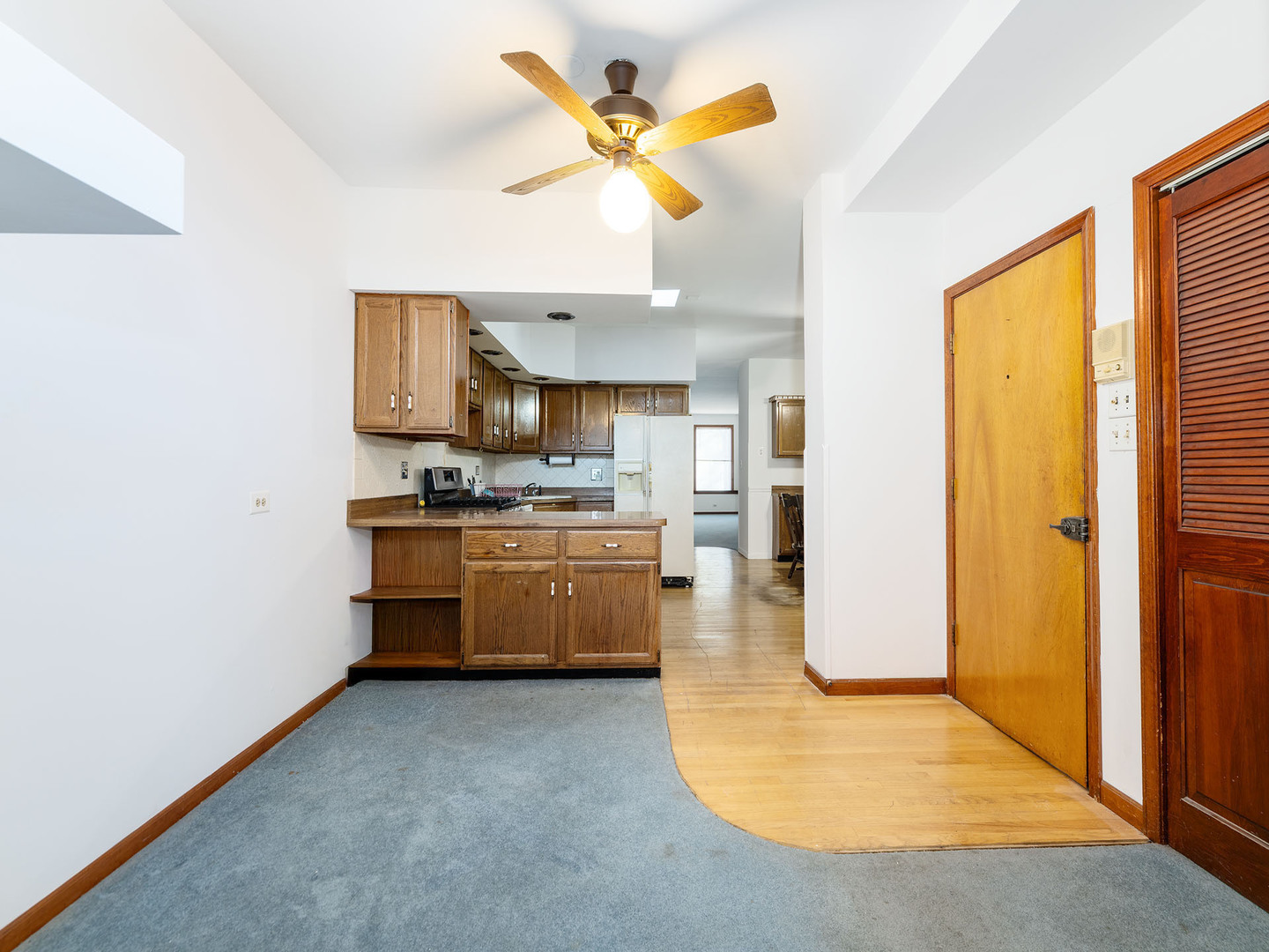 6064 N Paulina Street, Chicago, IL 60660