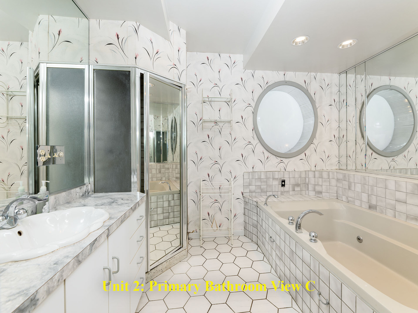 6064 N Paulina Street, Chicago, IL 60660