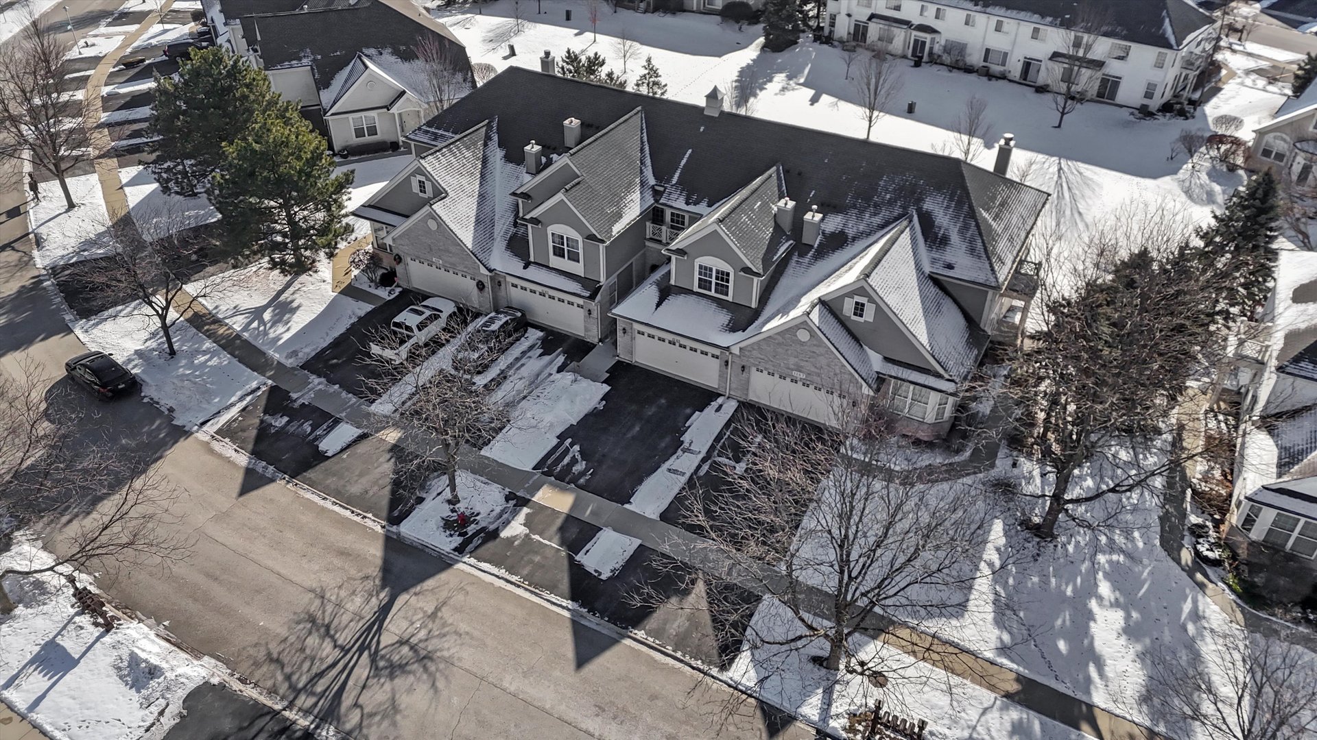 1265 Tamarack Drive, Bartlett, IL 60103