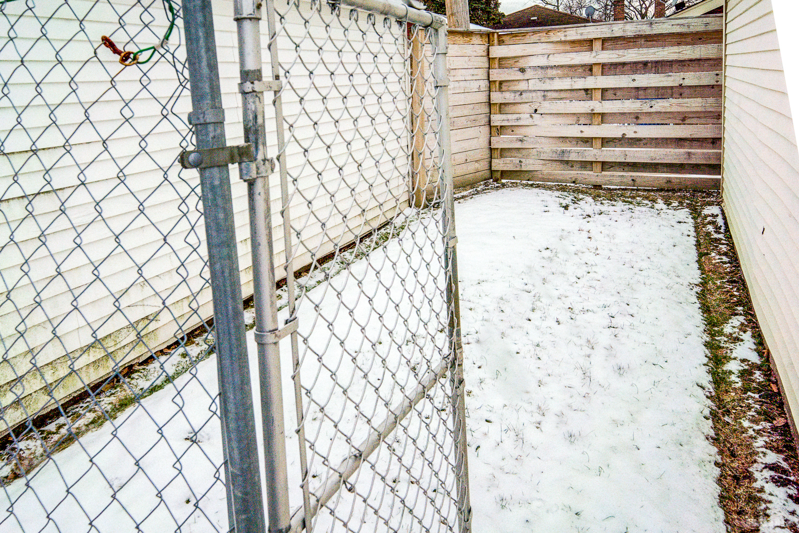 10714 S Calumet Avenue, Chicago, IL 60628