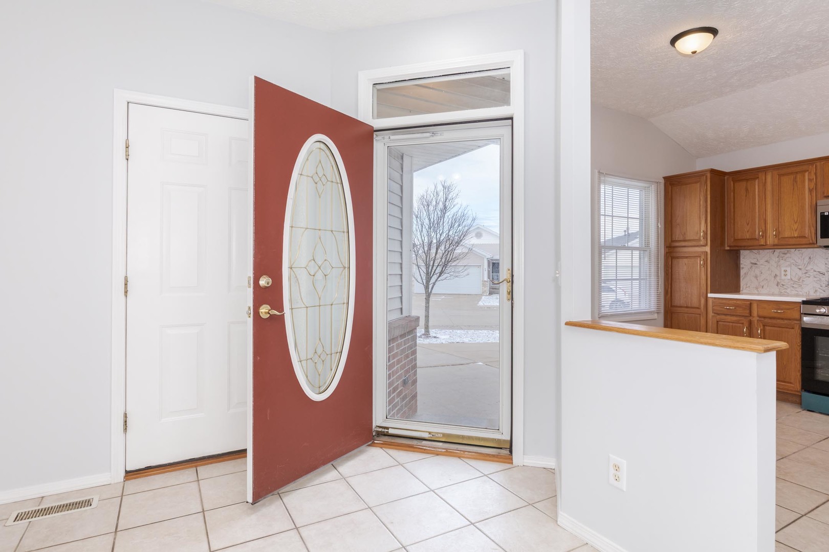 67 Astoria Way, Bloomington, IL 61704