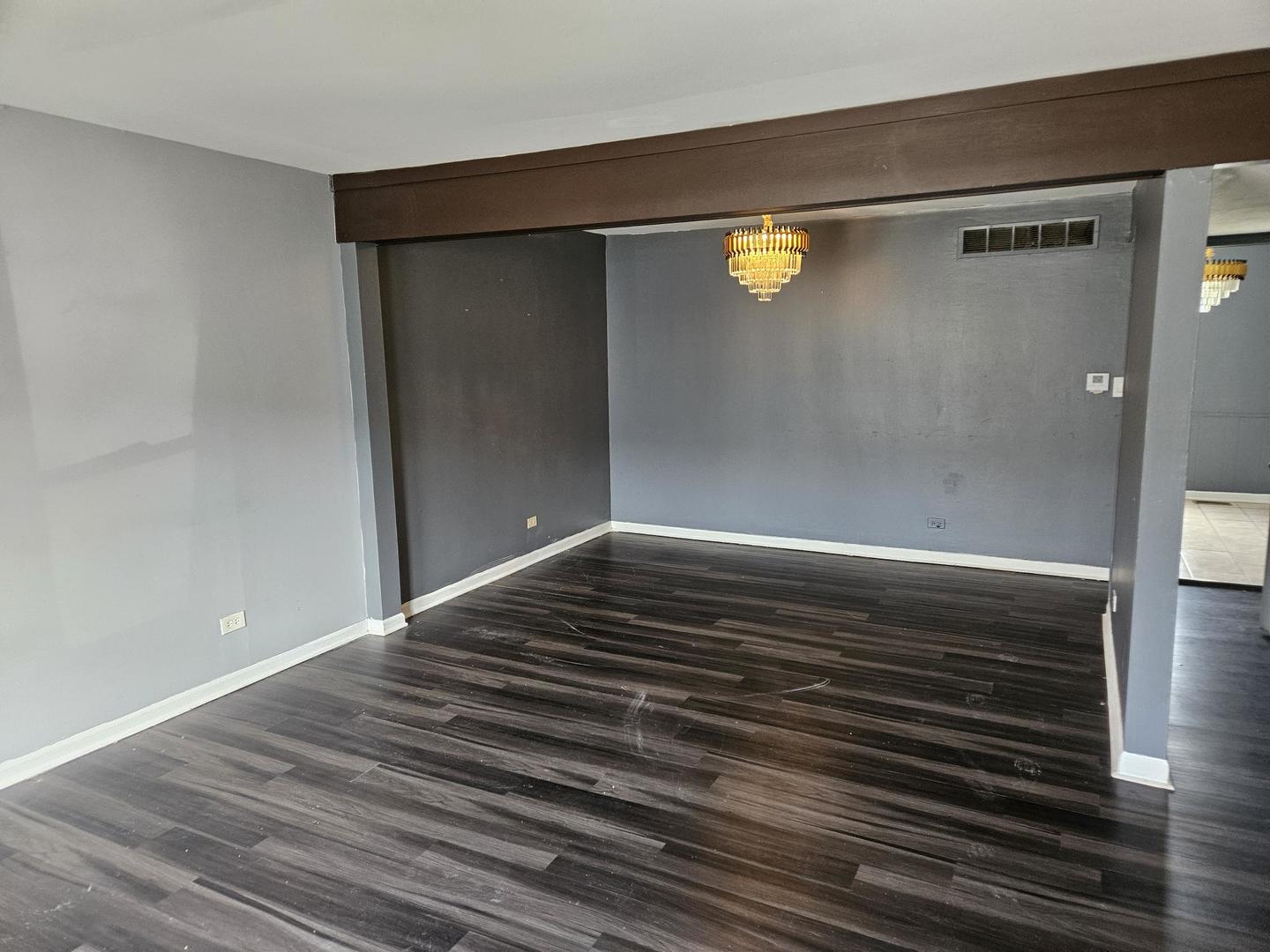 1971 HADDAM Place #1971, Hoffman Estates, IL 60195