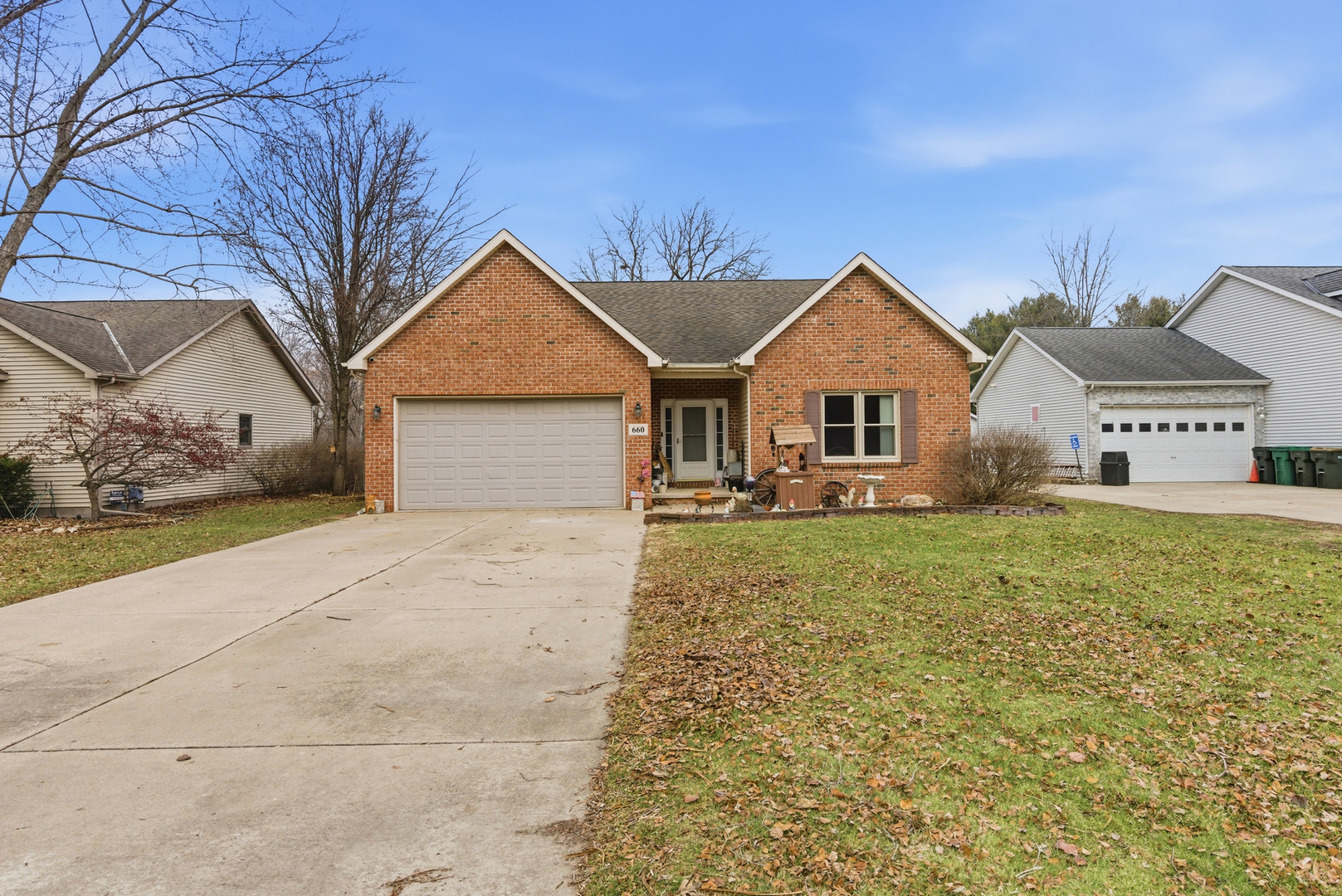 660 W 1st Street, Braidwood, IL 60408