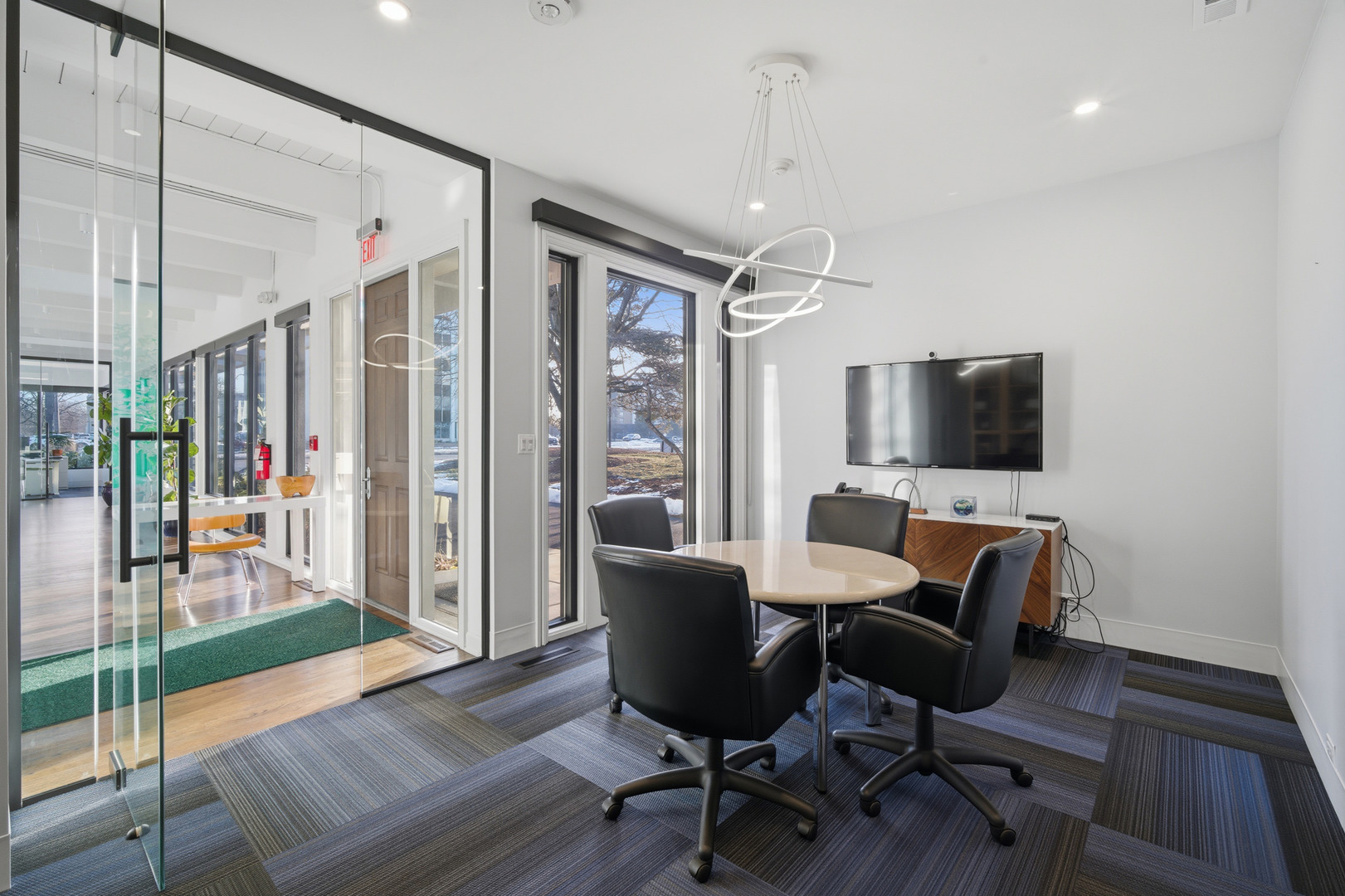 836 Skokie Boulevard, Northbrook, IL 60062