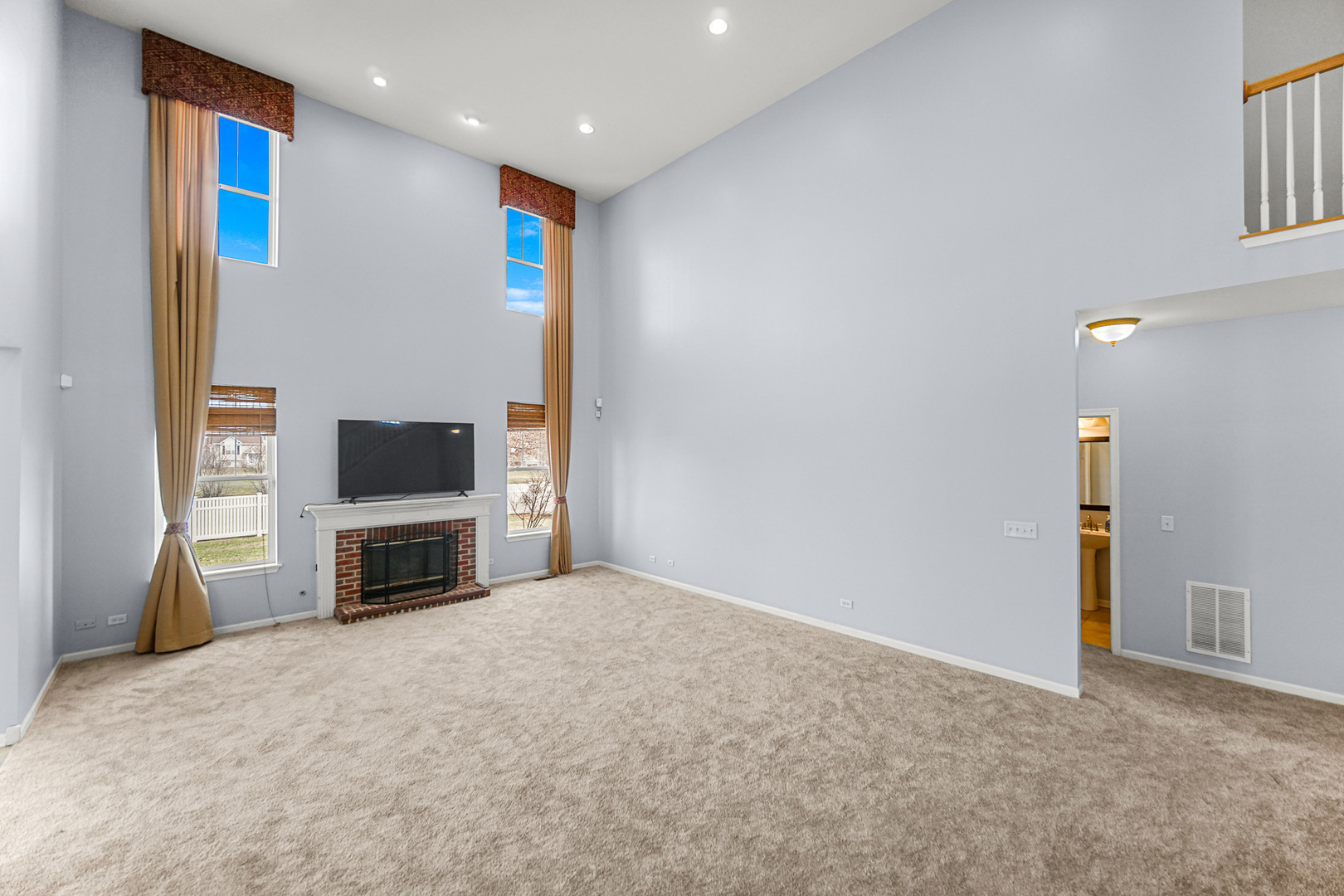 806 SYCAMORE Drive, Shorewood, IL 60404