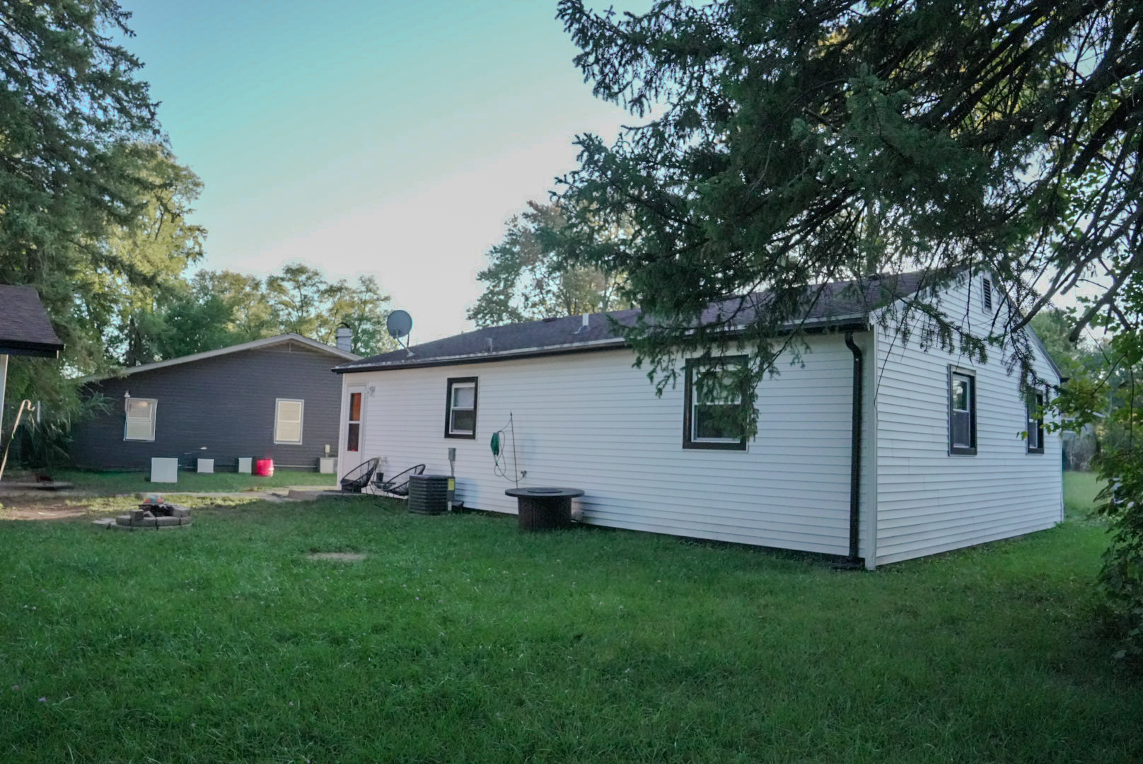 15315 Cherry Lane, Markham, IL 60428