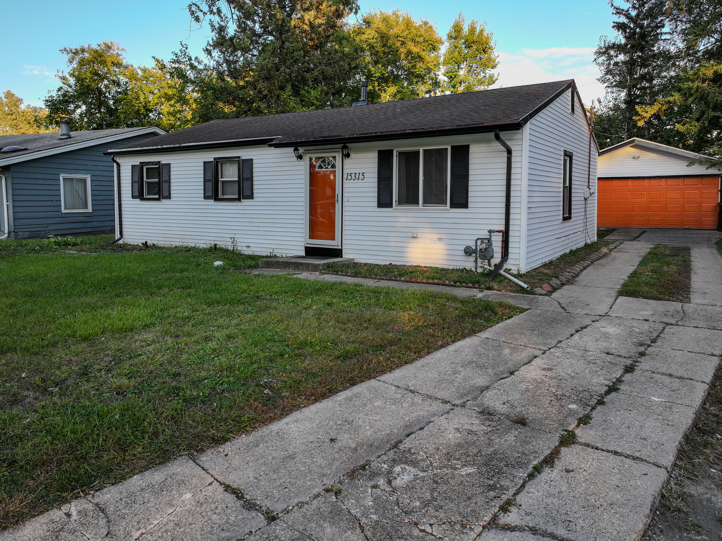 15315 Cherry Lane, Markham, IL 60428