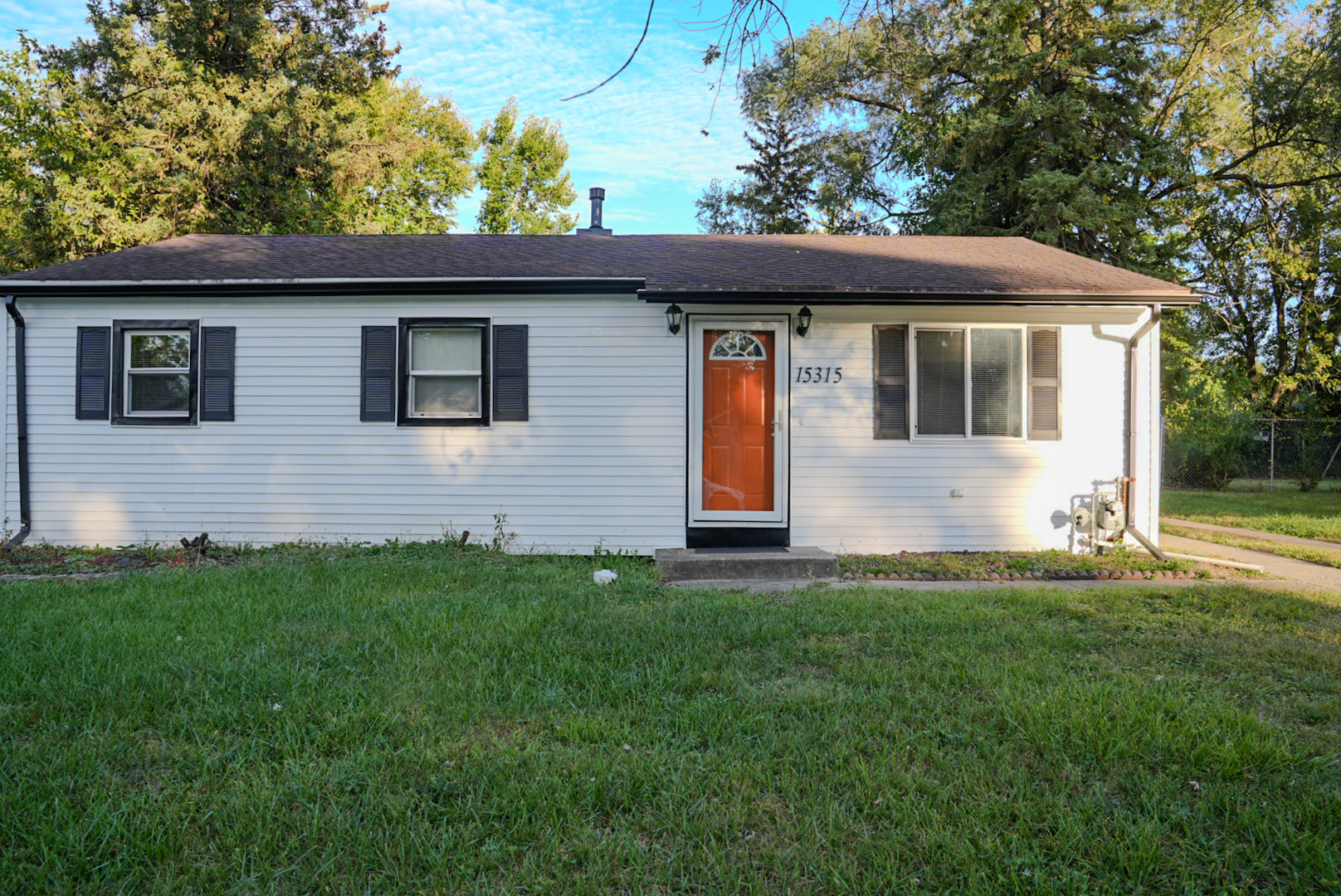 15315 Cherry Lane, Markham, IL 60428