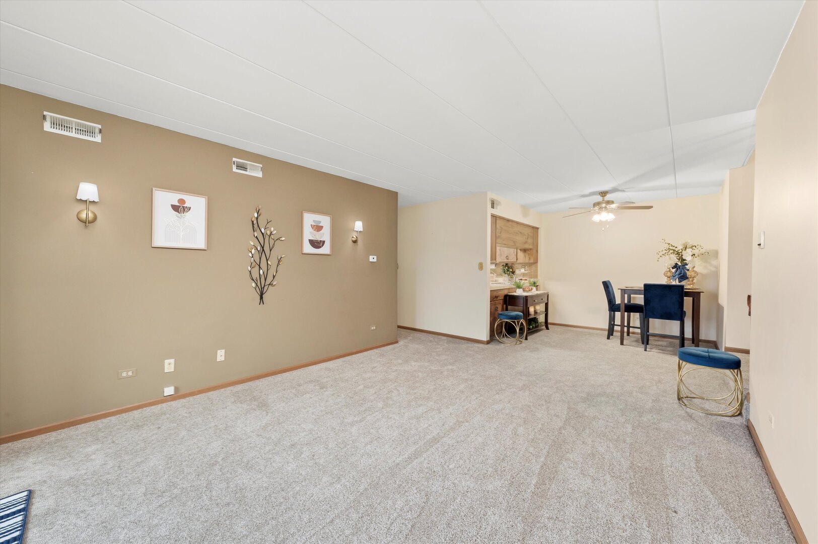 12615 S Central Avenue #207, Alsip, IL 60803