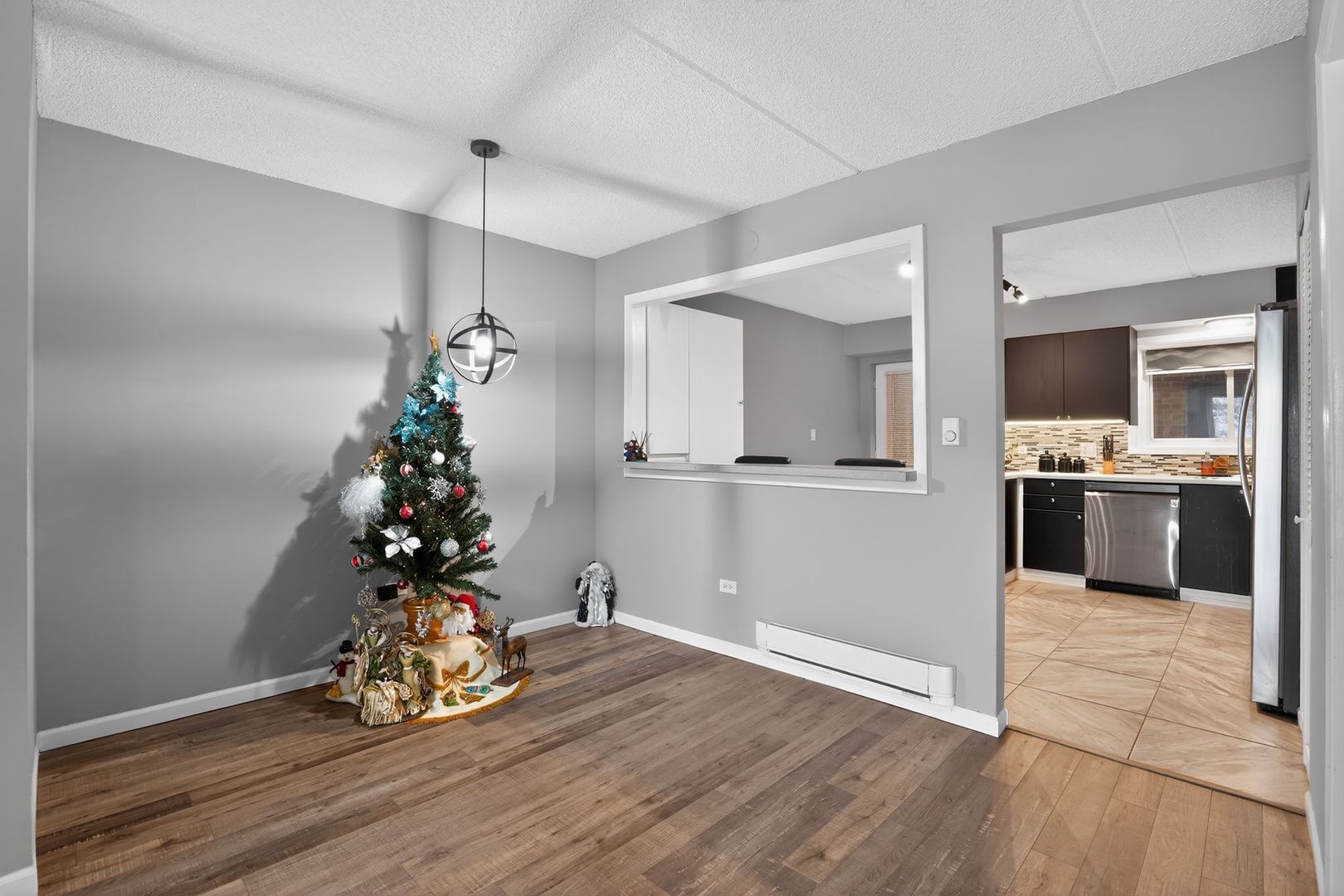 971 N Rohlwing Road #G-B, Addison, IL 60101