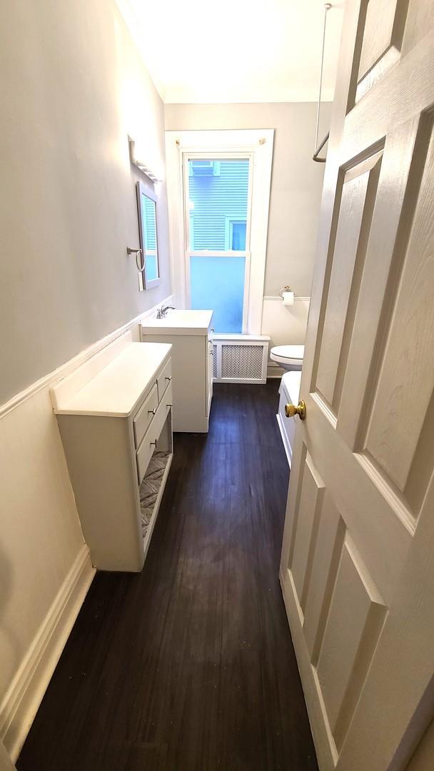 404 Gillett Avenue #2, Waukegan, IL 60085