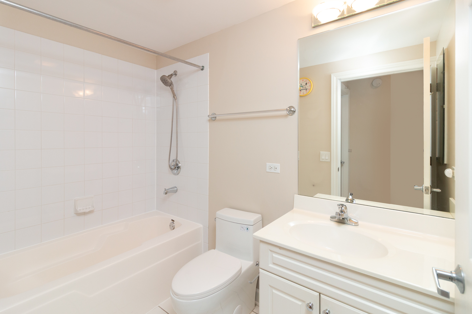 8440 Callie Avenue #C405, Morton Grove, IL 60053