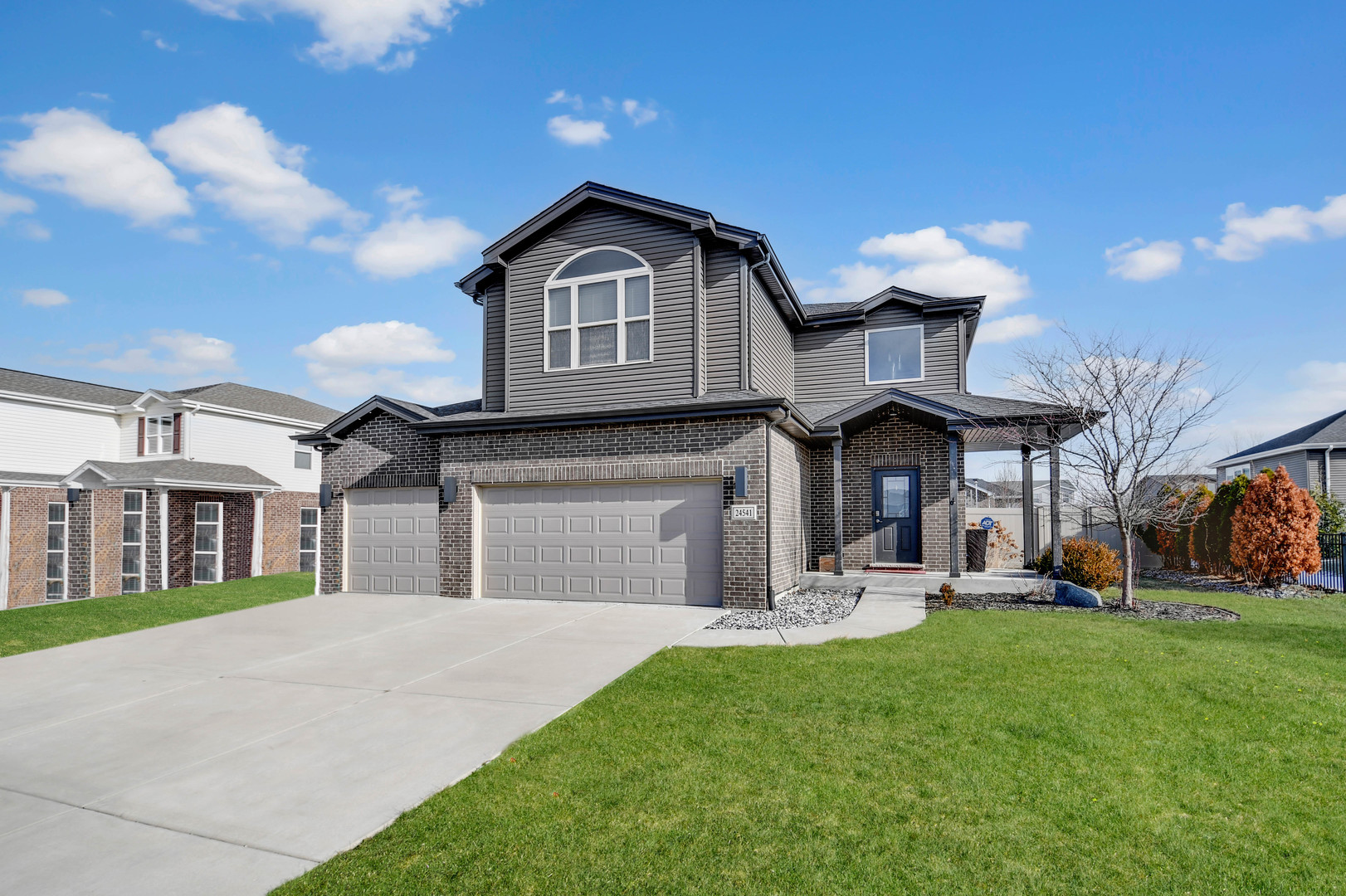 24541 S Arabian Avenue, Manhattan, IL 60442