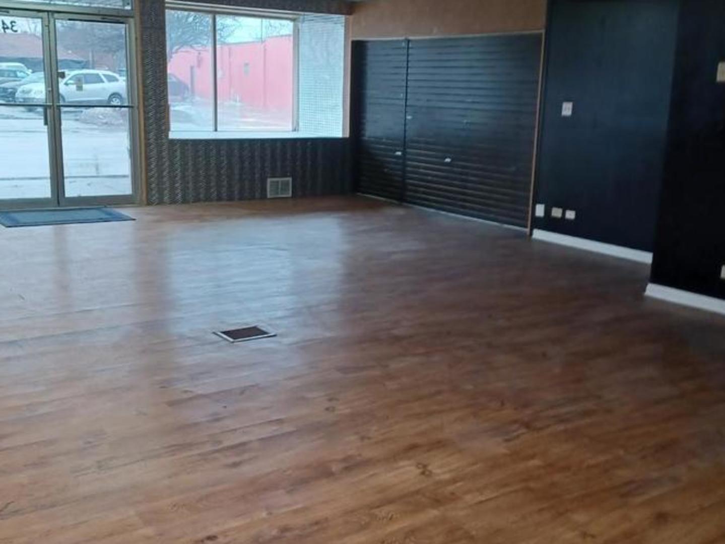 3412 Chicago Road, Steger, IL 60475