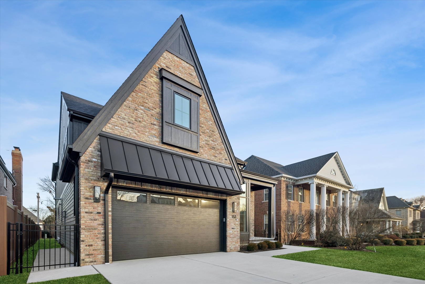 153 S Kenmore Avenue, Elmhurst, IL 60126