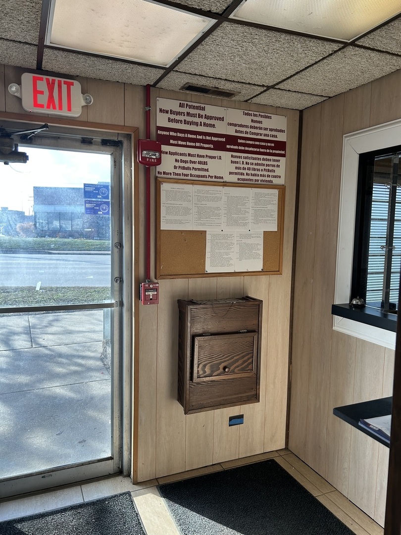 4503 W Lake Street, Melrose Park, IL 60160