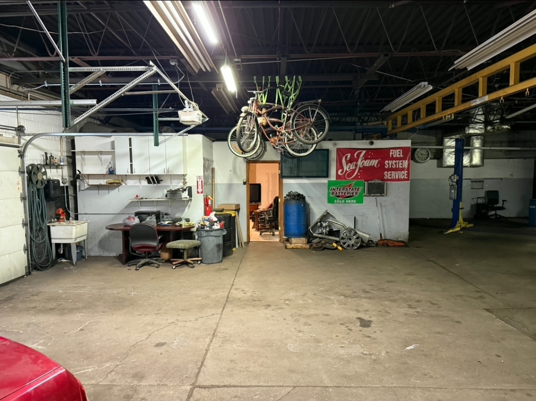 2405 Division Street #102, Melrose Park, IL 60160