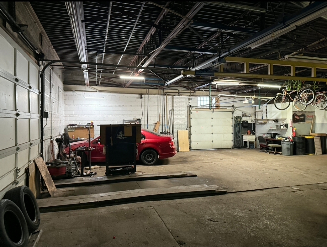 2405 Division Street #102, Melrose Park, IL 60160