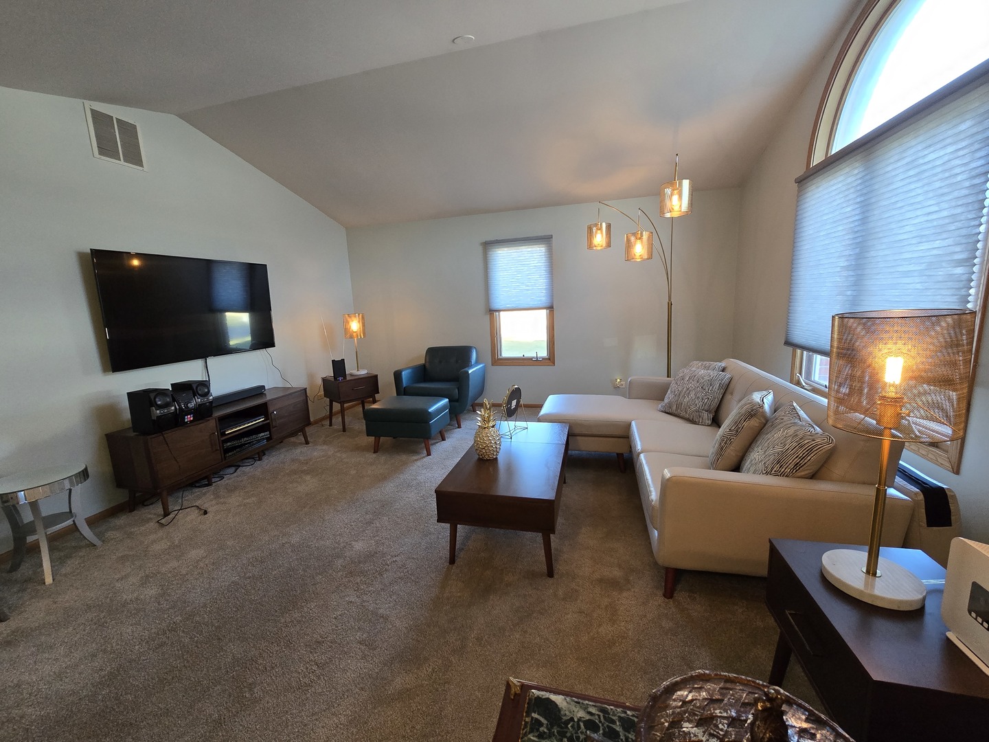 27106 S Fountainview Drive, Crete, IL 60417