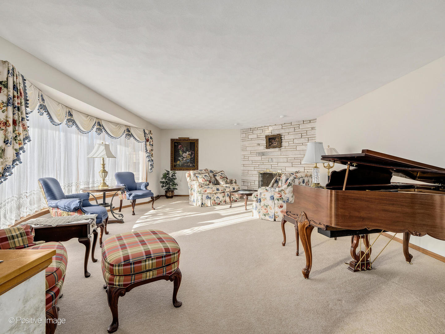 28W472 Cape Avenue, West Chicago, IL 60185