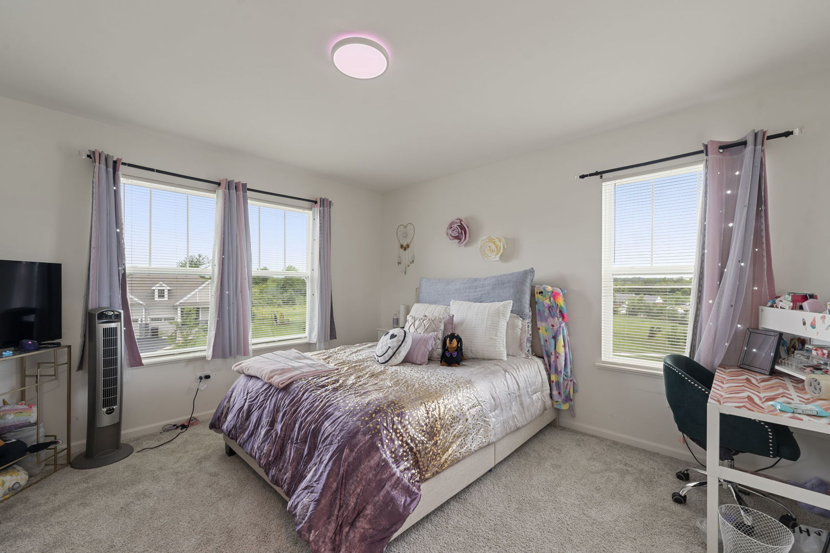 1009 Persimmon Court, Crystal Lake, IL 60012