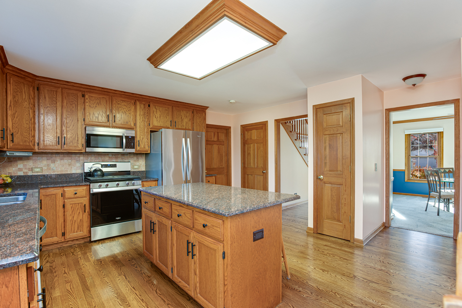 833 E Sterling Avenue, West Chicago, IL 60185