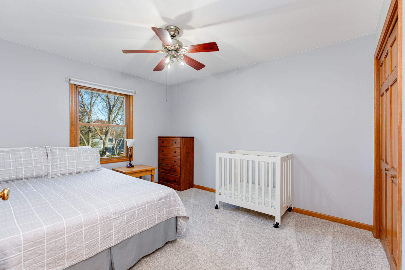 833 E Sterling Avenue, West Chicago, IL 60185