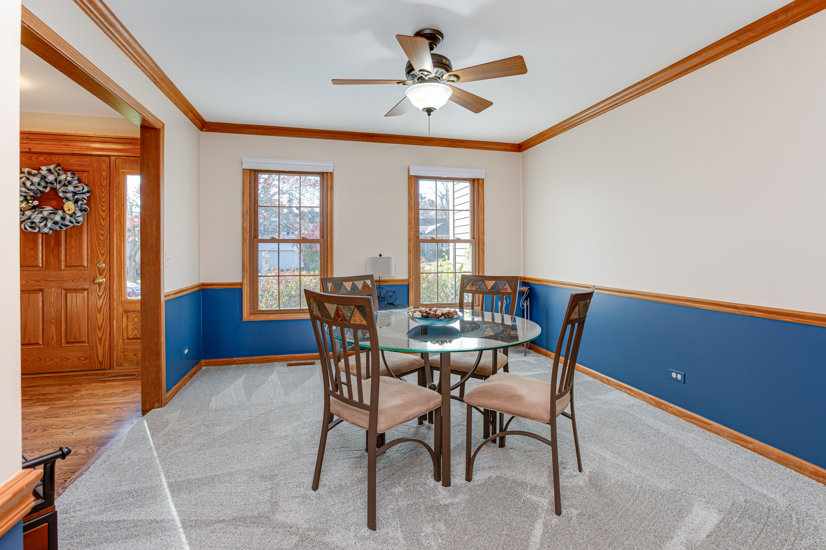 833 E Sterling Avenue, West Chicago, IL 60185