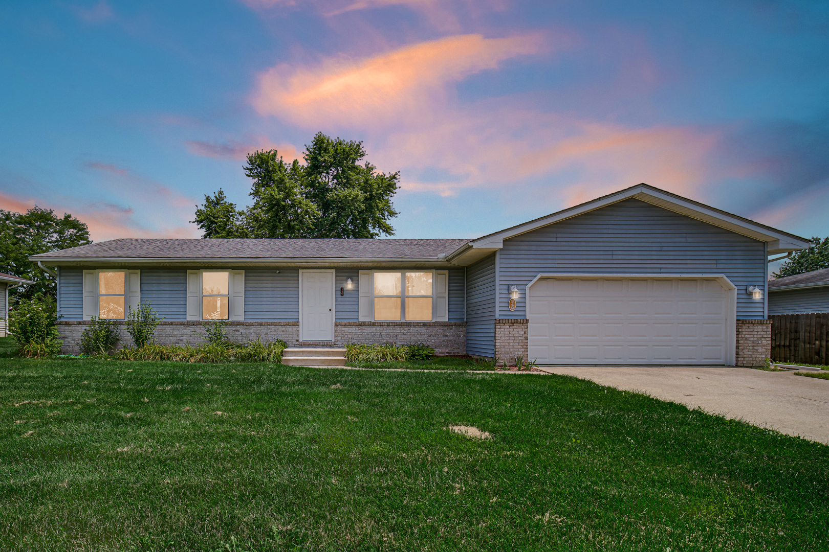 342 Woodbridge Drive, Lowell, IN 46356