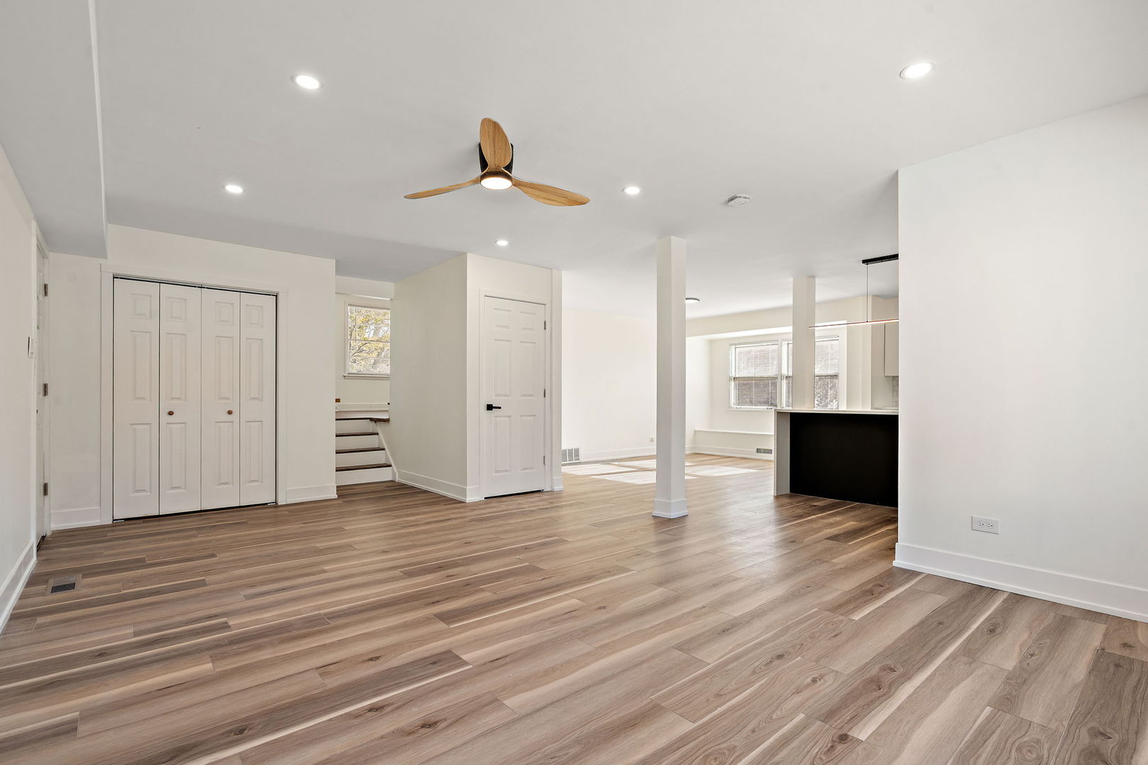 16030 University Avenue, South Holland, IL 60473