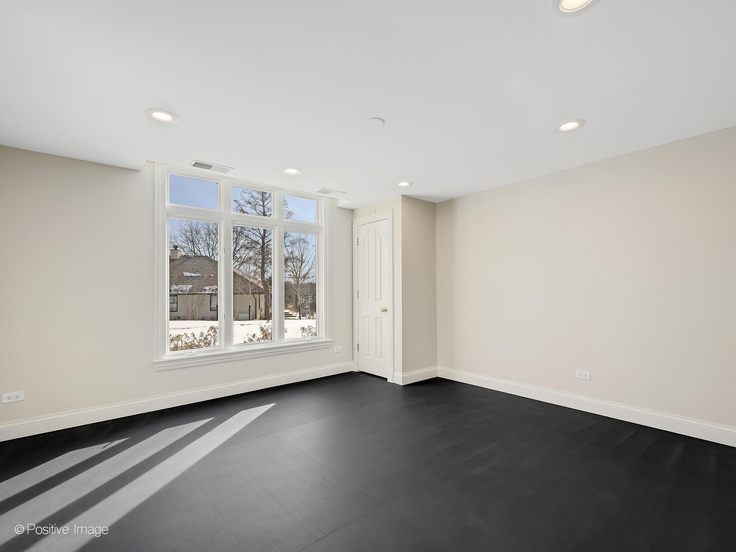 20 Natoma Drive, Oak Brook, IL 60523