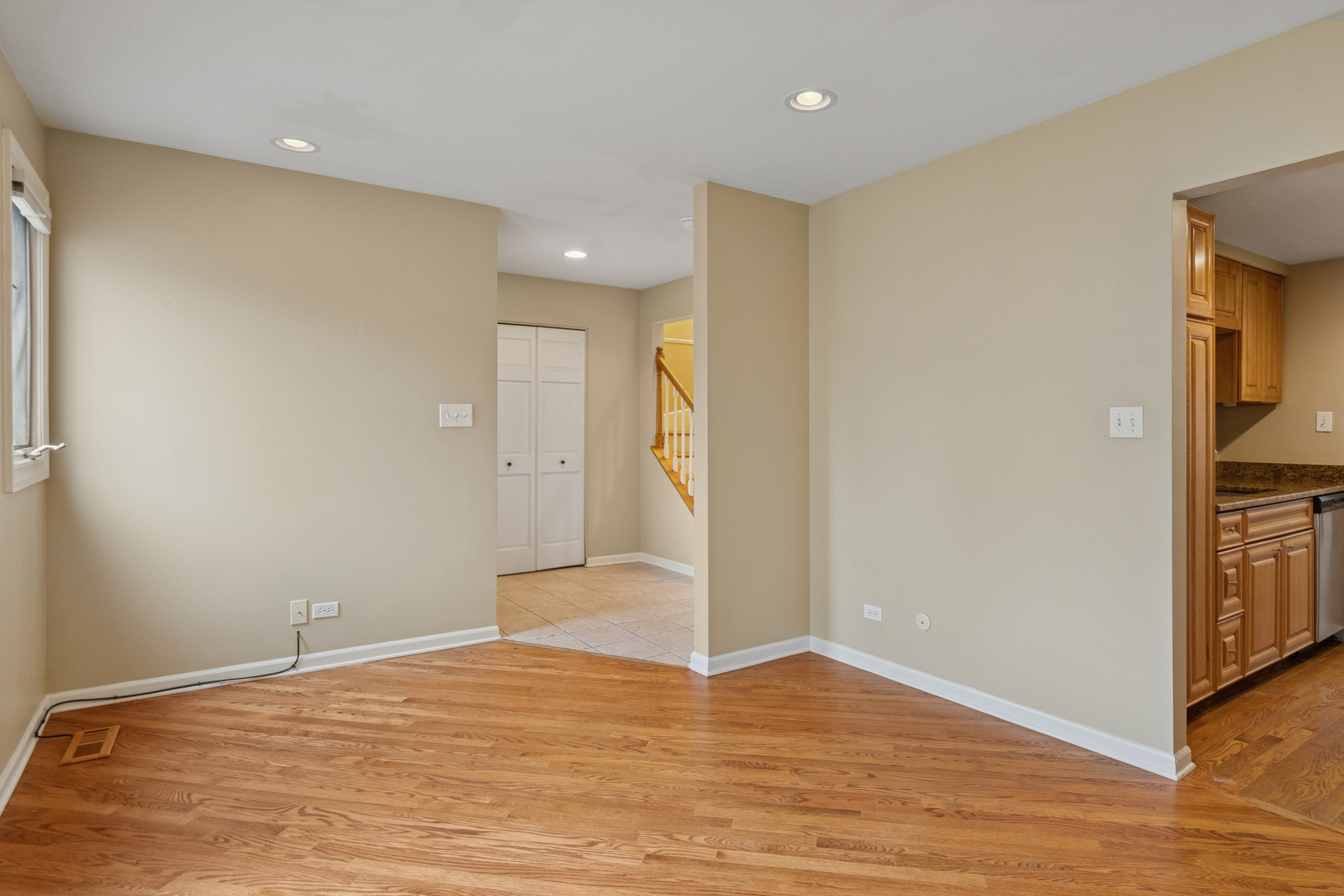 Naperville, IL 60563