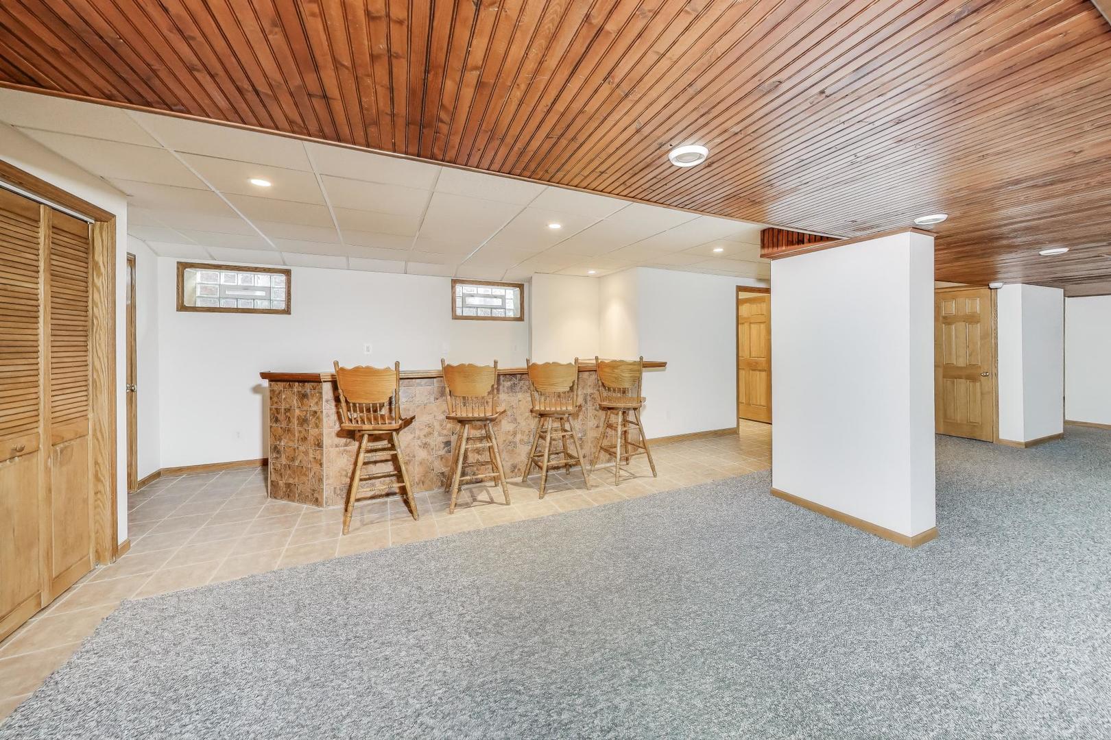 2803 W Offner Road, Monee, IL 60449