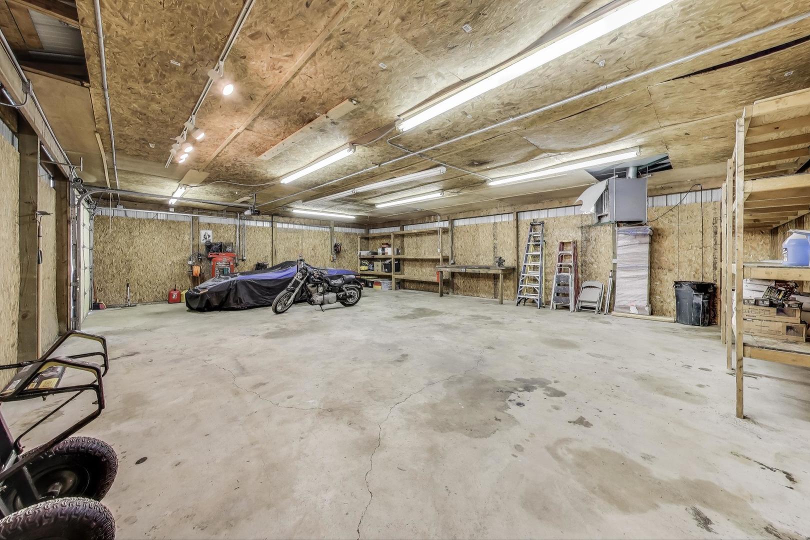 2803 W Offner Road, Monee, IL 60449