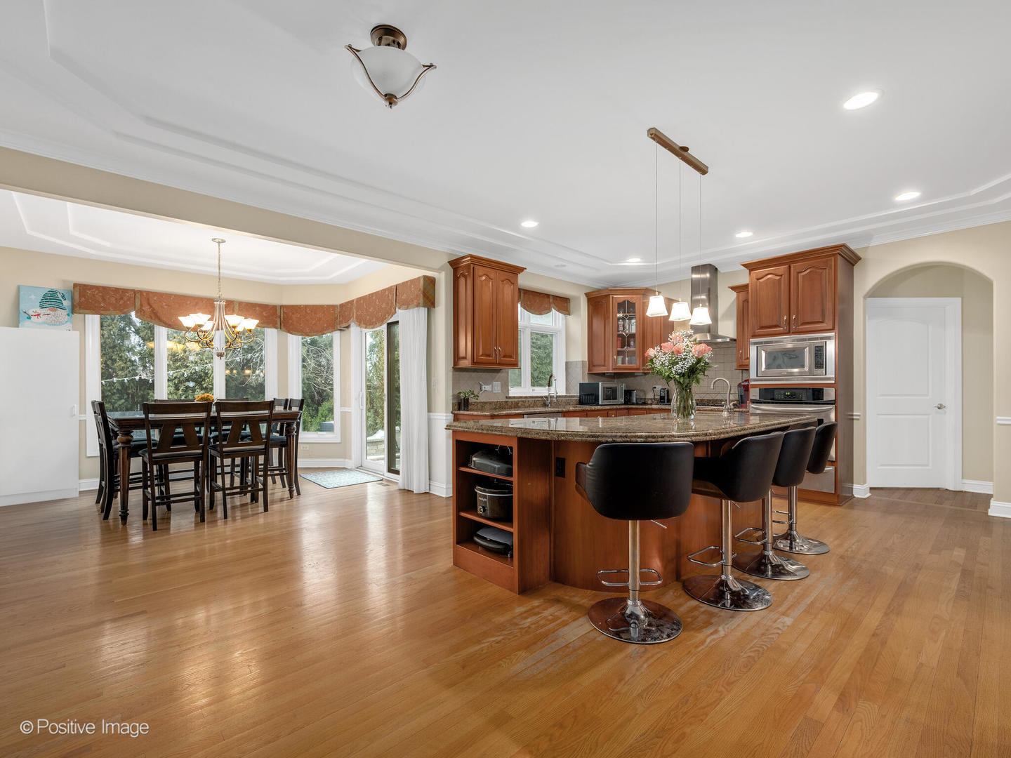 3111 Landore Drive, Naperville, IL 60564