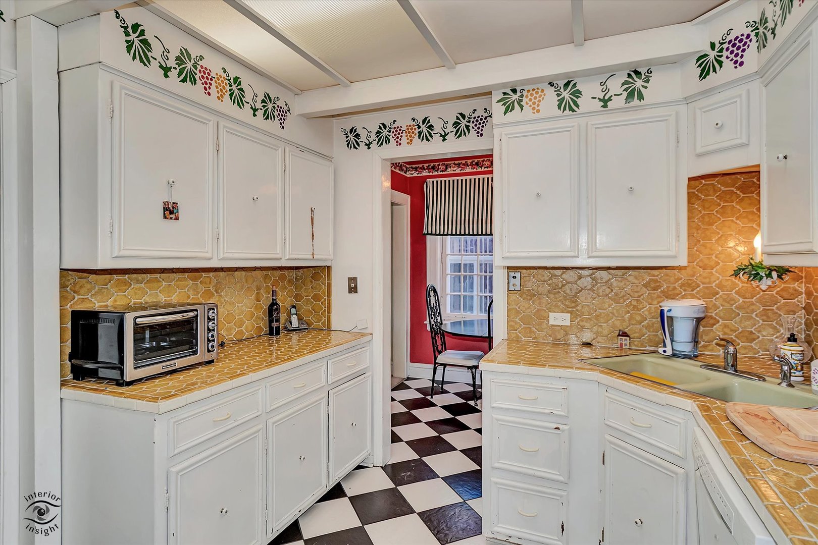 10609 S Hoyne Avenue, Chicago, IL 60643