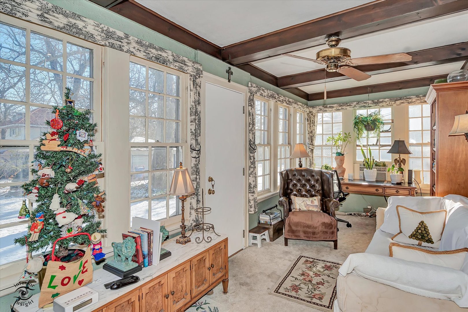 10609 S Hoyne Avenue, Chicago, IL 60643