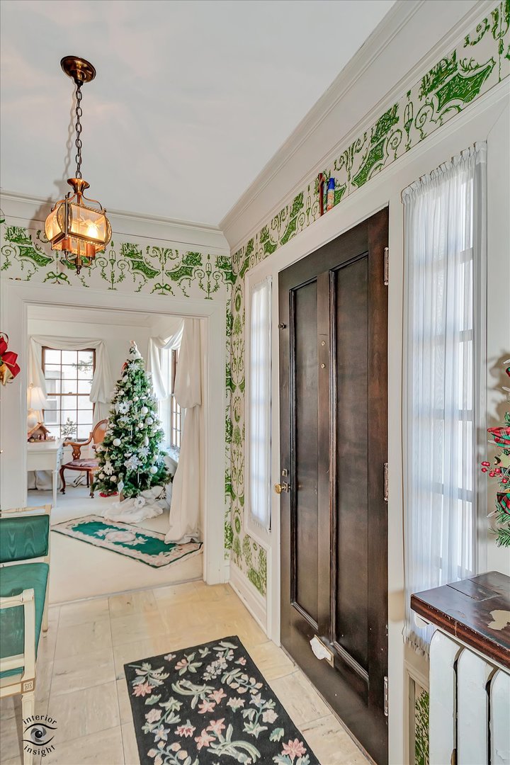 10609 S Hoyne Avenue, Chicago, IL 60643